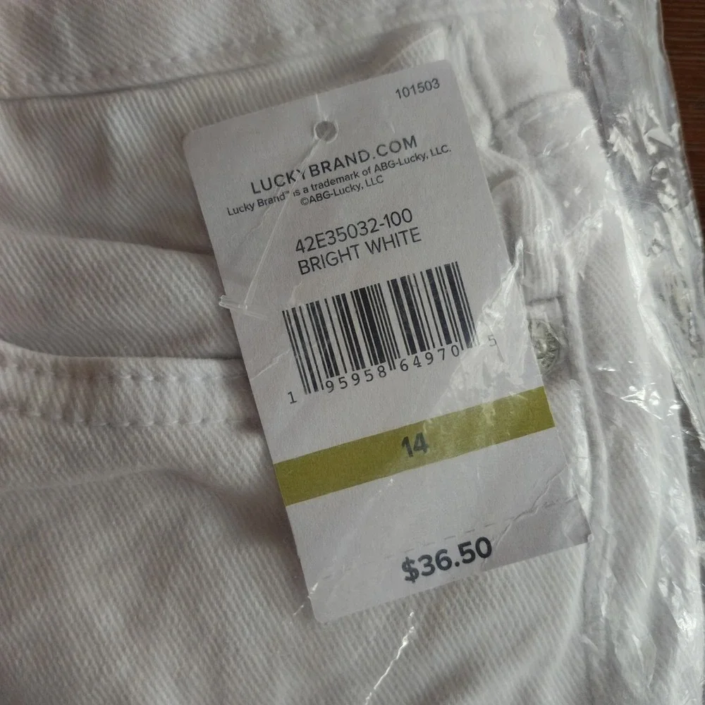 Lot 2 NWT Lucky Brand Zoe Jegging Pink Skinny Jeans (12) White Riley Shorts (14)